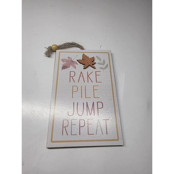 RAKE PIILE JUMP REPEAT Bead Sign Leaf Hang Autumn Harvest 6”x3.75” Colorful NEW! - Picture 1 of 2